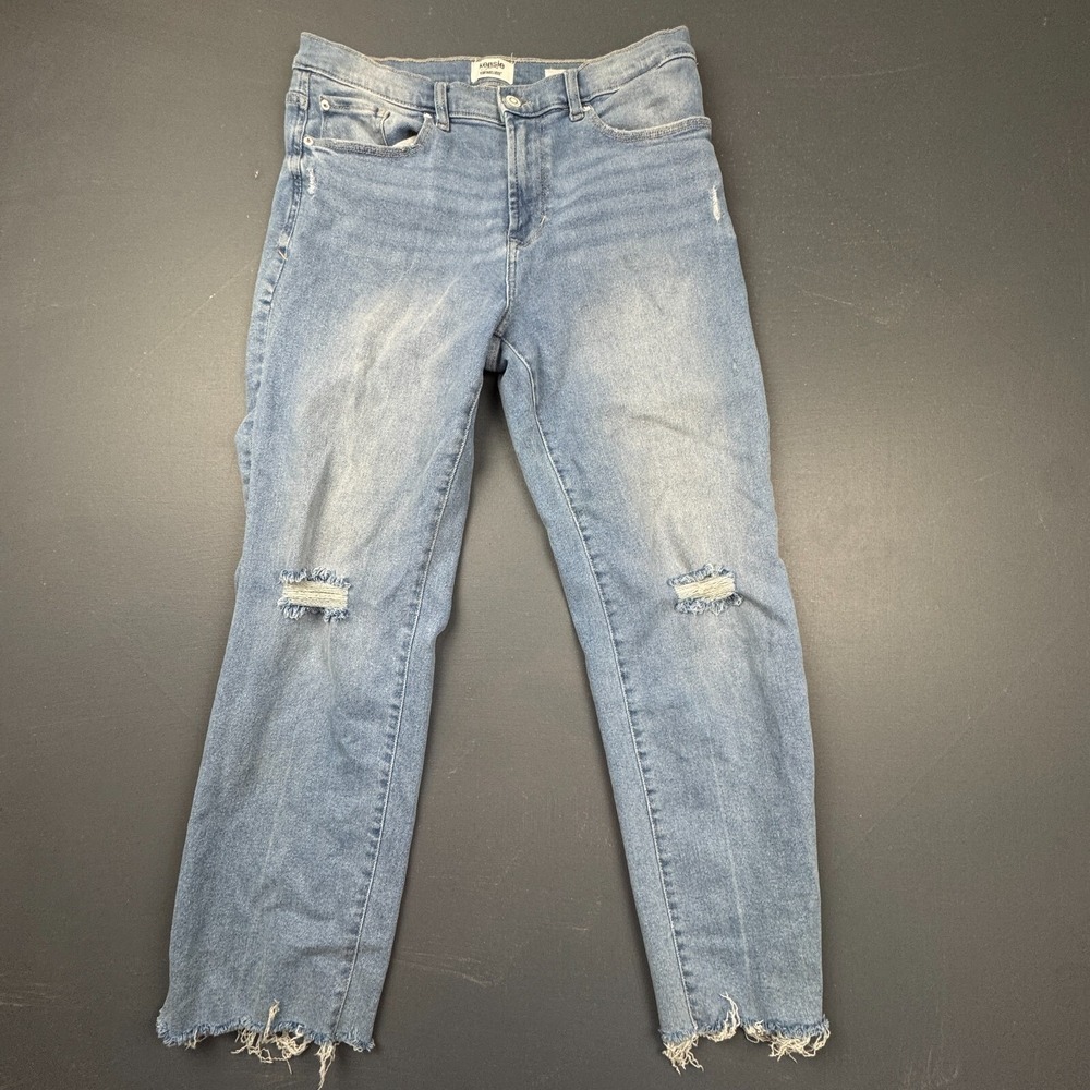 Kensie Jeans Women's 6 Light Wash The Slim Straight Distressed Raw Hem Denim Fit